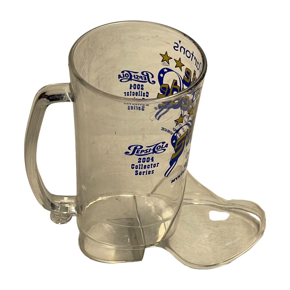Dolly Parton's Dixie Stampede Dinner And Show Collector Plastic Western Boot Mug - Picture 8 of 9
